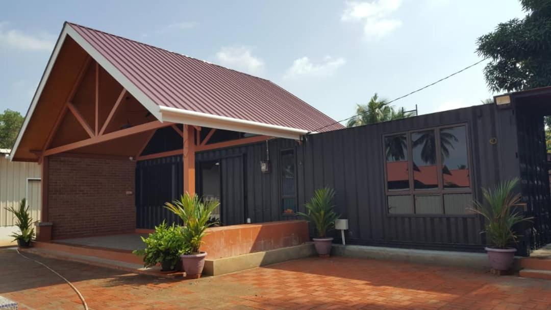 Homestay Umbai Kelana Merlimau Екстериор снимка