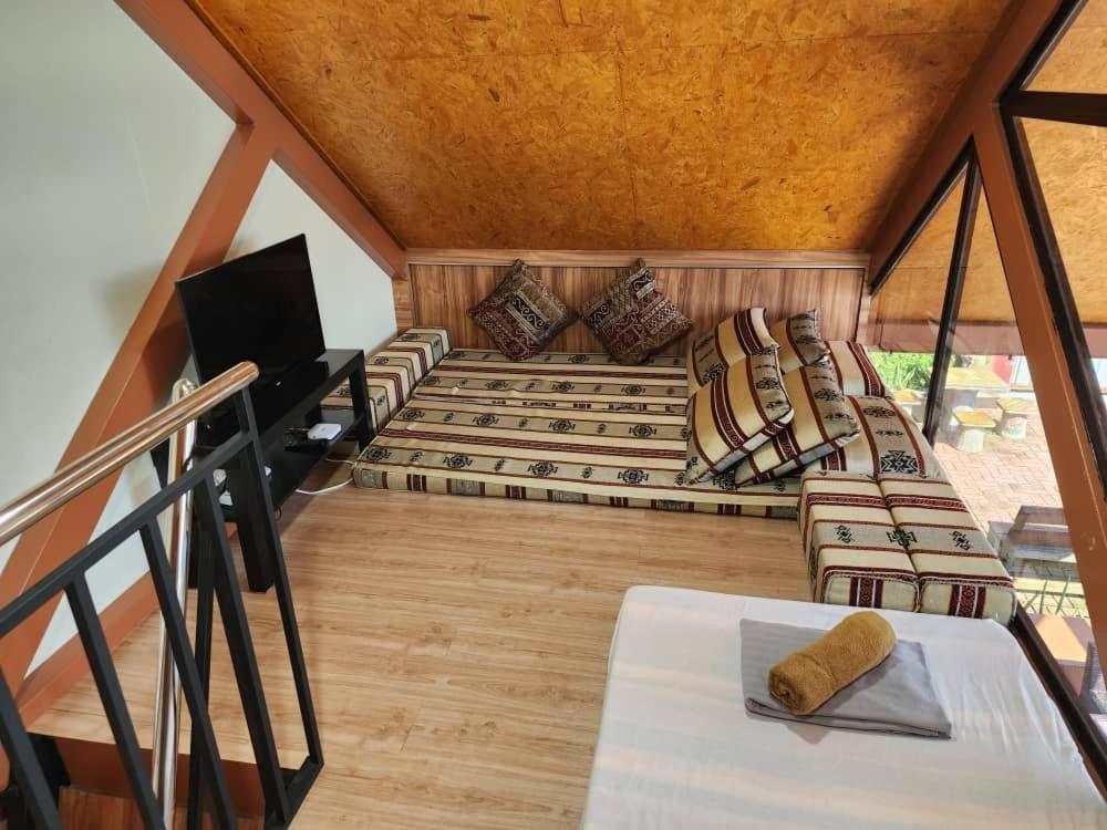 Homestay Umbai Kelana Merlimau Екстериор снимка
